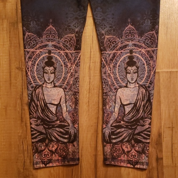 Yoga pants - Picture 2 of 5